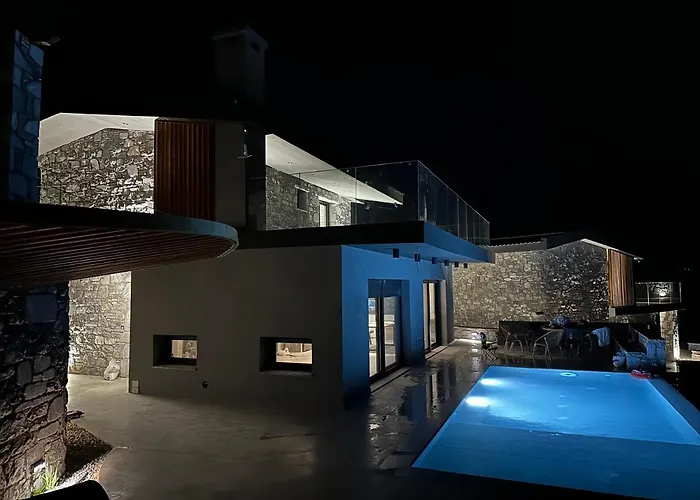Windmills & The Villas-Aiolos Ll