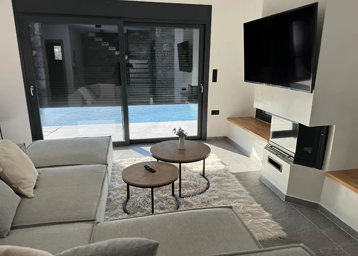 Windmills & The Villas-Aiolos Ll