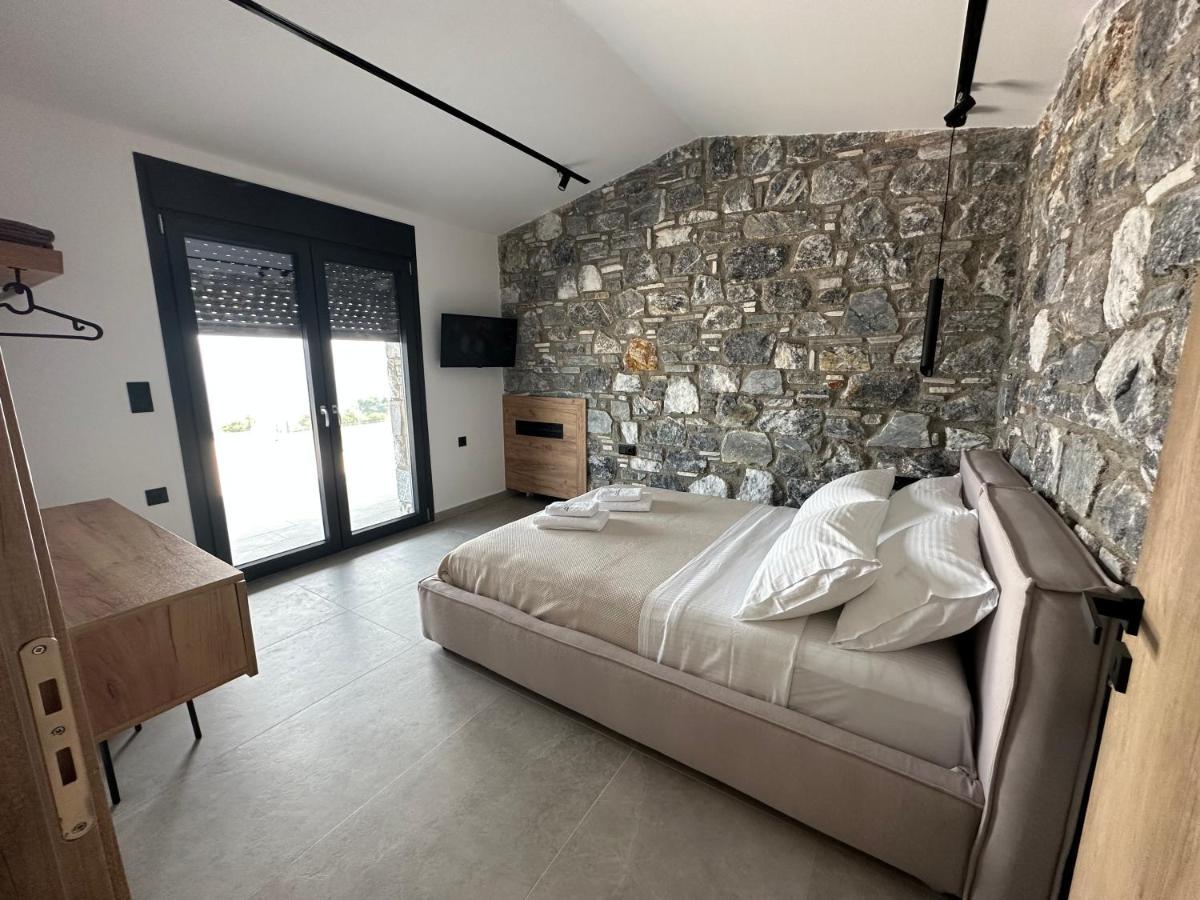 Villa Windmills & The Villas-aiolos Ll