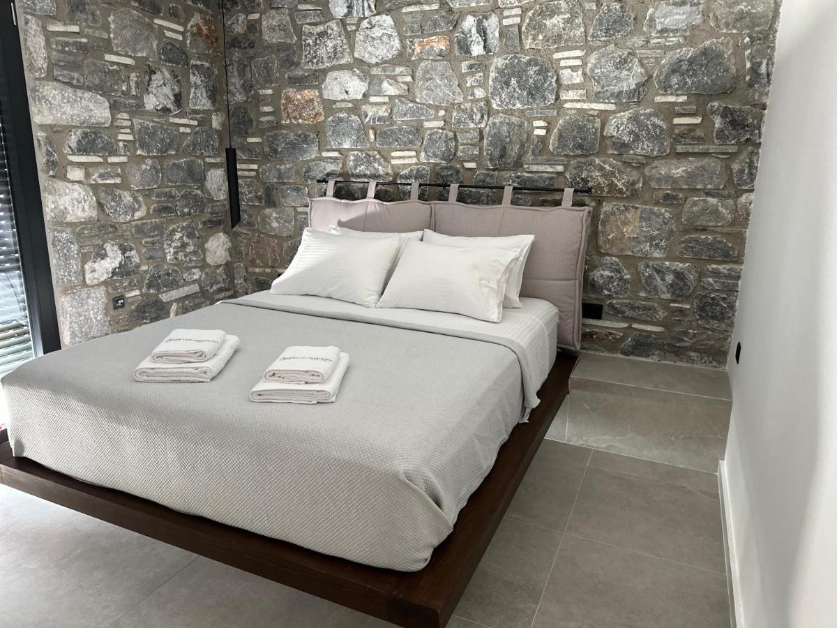 Windmills & The Villas-aiolos Ll Villa *